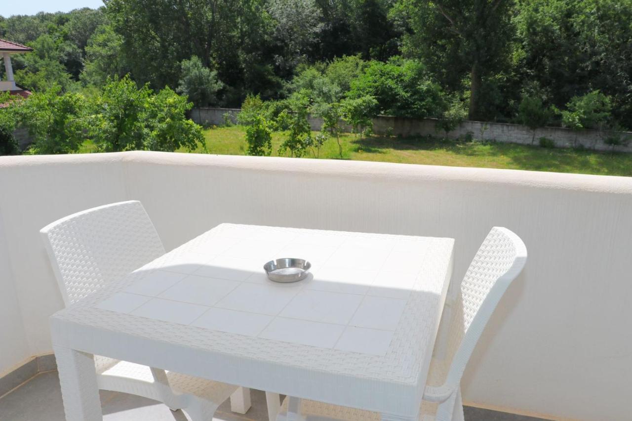 Hotel Velipoja Village Экстерьер фото