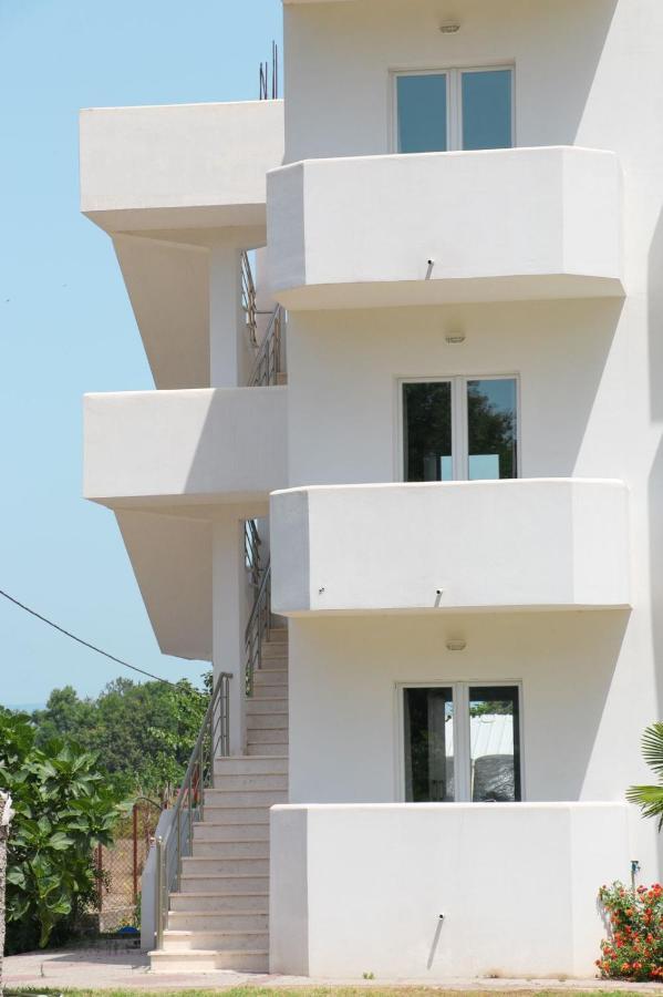 Hotel Velipoja Village Экстерьер фото