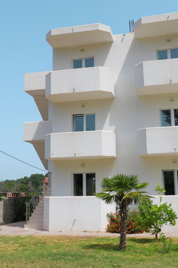 Hotel Velipoja Village Экстерьер фото